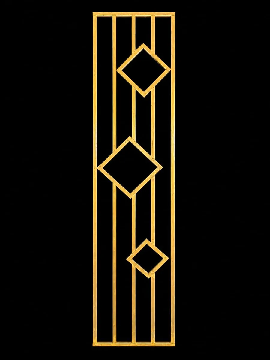 DIAMOND GRID FRAME 01
