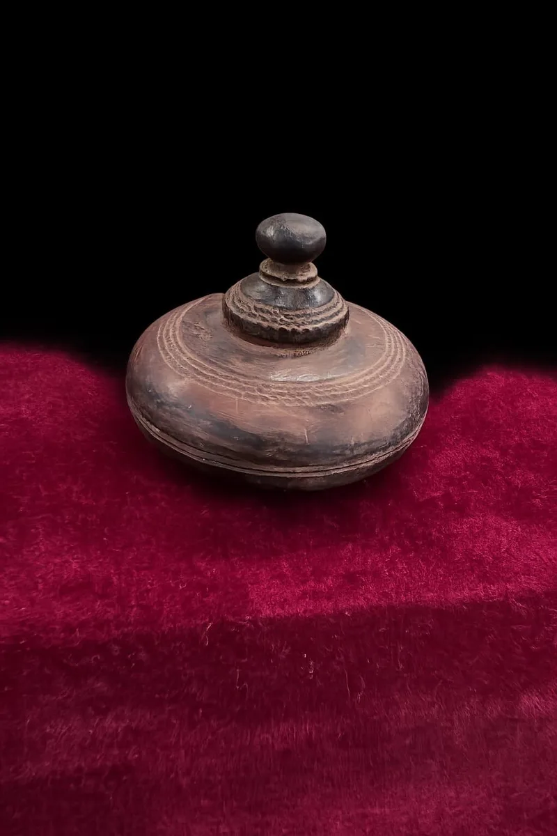 WOODEN KUNKUMA CHEPP 02