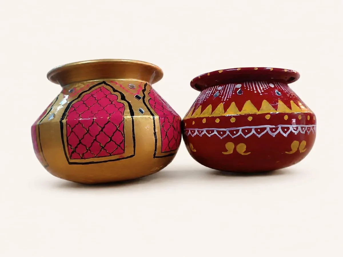 HAND PAINTED HALDI POTS 07