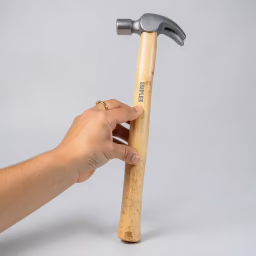 Hamer small