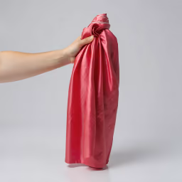 Table frill maroon