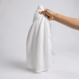 Frill 1.5 ft white