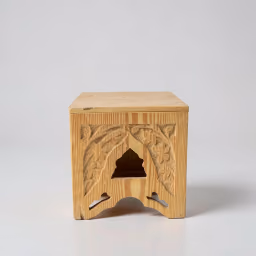 Stool Haldi